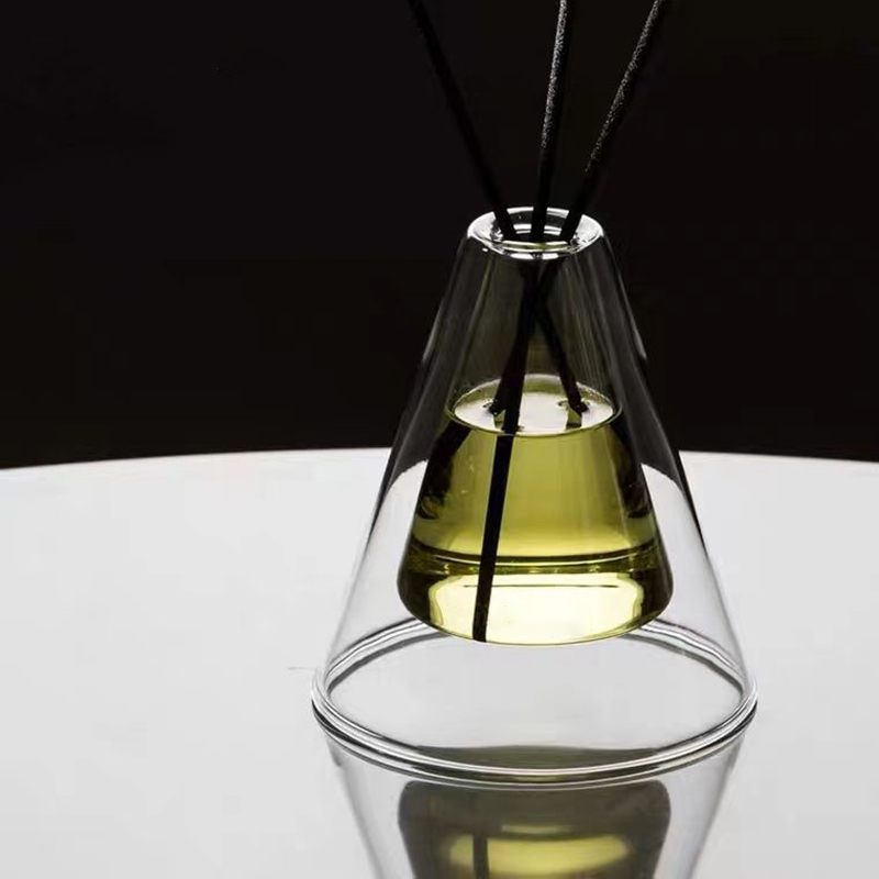 Vlastná veľká Hex Essenza Jedinečná sklenená fľaša Biela matná Extra Air Aroma Trstinový difuzér Domáca vôňa, trstinové difuzéry Vianoce