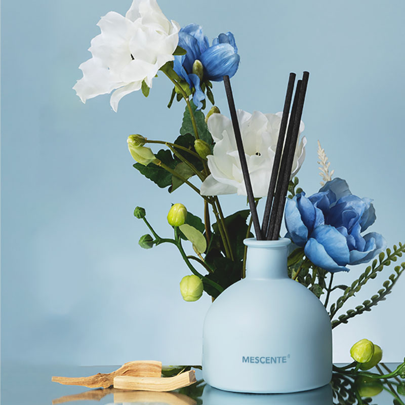 M&Scent hotsale luxusný vonný aróma esenciálny olej trstinový difuzér s ratanovými tyčinkami
