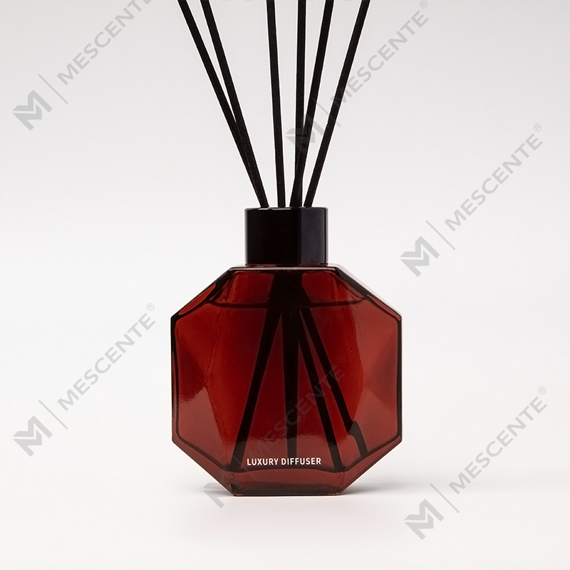 Veľkoobchodný predaj luxusných vlastných mini fliaš M&Scent Aromaterapeutický trstinový difuzérový olej s darčekovou krabičkou