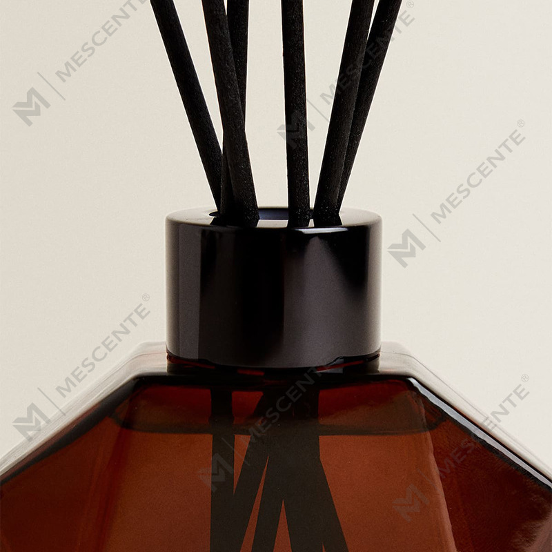 Veľkoobchodný predaj luxusných vlastných mini fliaš M&Scent Aromaterapeutický trstinový difuzérový olej s darčekovou krabičkou