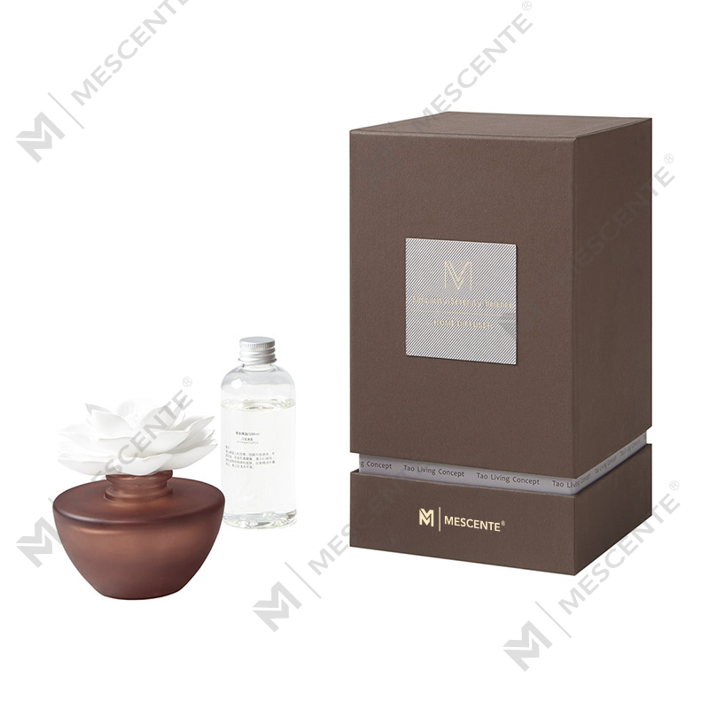 White Flower Mini Parfum Aroma trstinový difuzérový olej, vôňa Thailand Reed Difuzéry Darčeková sada
