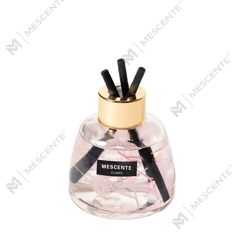 Mini biela fľaša kvetinový parfum Aróma trstinový difuzérový olej, vôňa Thajský trstinový difuzér darčeková sada