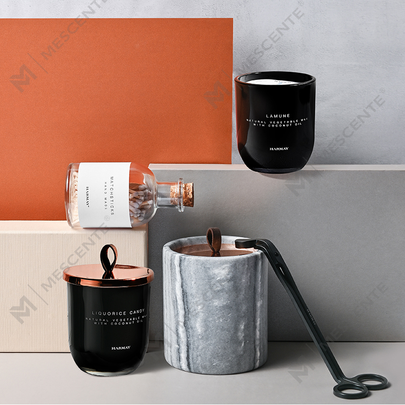 Veľkoobchod M&Scent Luxusná vlastná dekorácia Privátna značka Čierne sklo Krištáľové vonné sójové voskové sviečky