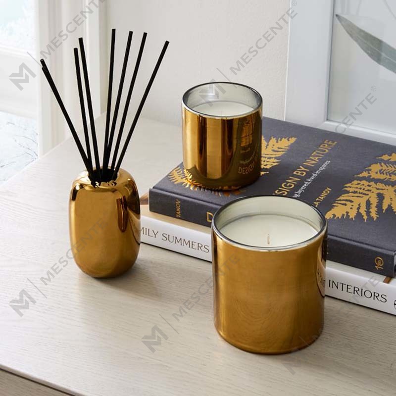 Amazon Luxury Custom Gold Print Logo Darčeková súprava s vôňou na sviečky zo sójového vosku z čierneho skla