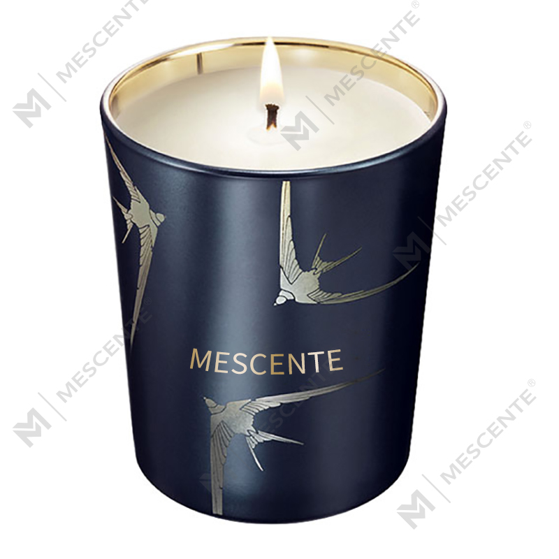 M&Scent ručne vyrábaný luxusný sklenený stojan Vanilková vonná sviečka s kryštálmi