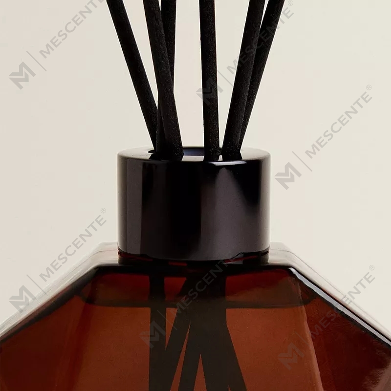 M&Scent custom luxusná privátna značka 200ml 500ml domáci trstinový difuzér s krabičkou