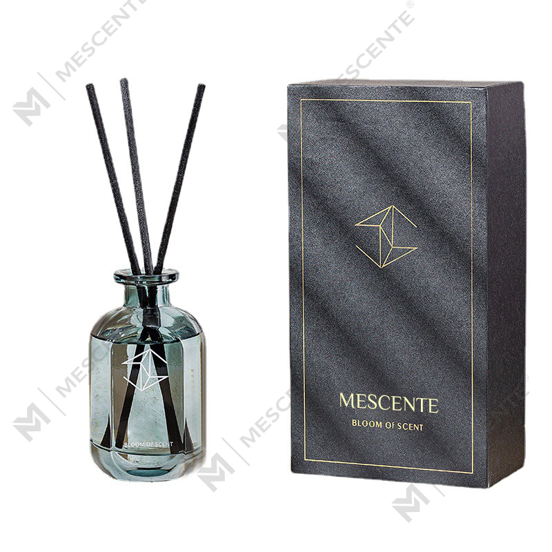 M&Scent 500 ml vianočný krištáľový trstinový difuzér darčeková sada, domáci trstinový difuzér